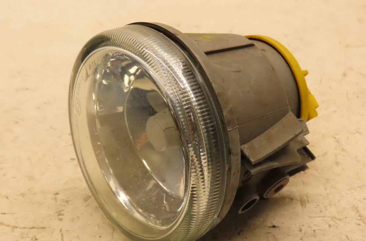 Phare antibrouillard avant gauche Citroen C3 I (FC_, FN_) 1.4 hdi (2003-2011) 5 portes occasion
