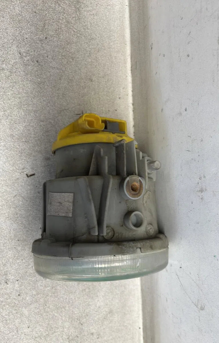 Phare antibrouillard avant gauche Citroen C3 I (FC_, FN_) 1.4 hdi (2003-2011) 5 portes occasion