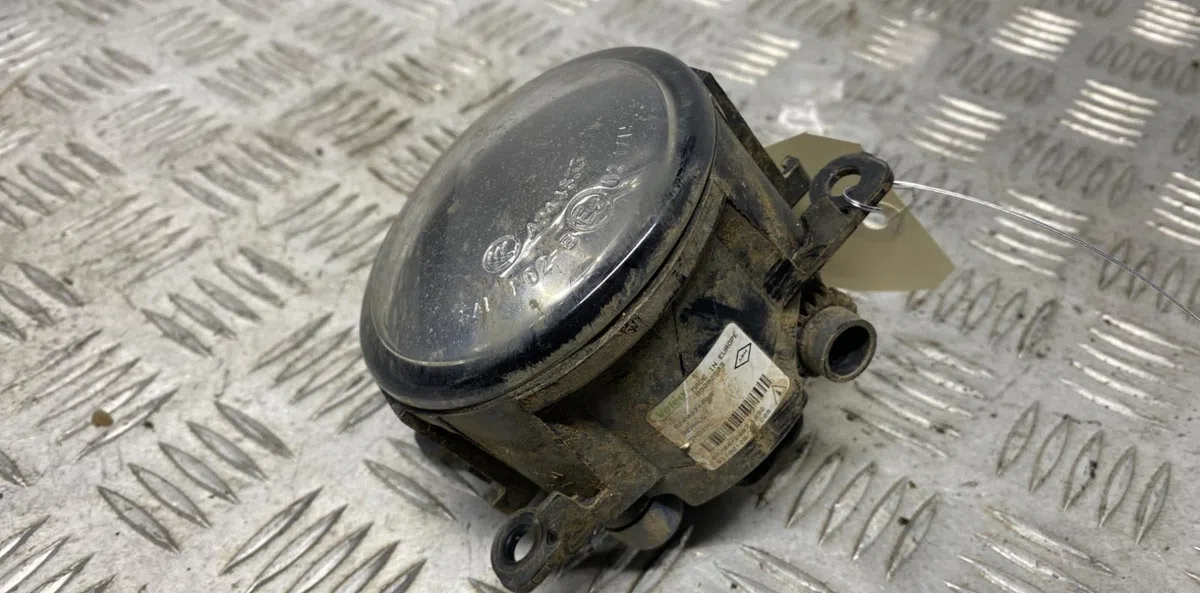 Phare antibrouillard avant gauche CITROEN C4 GRAND PICASSO 1 occasion