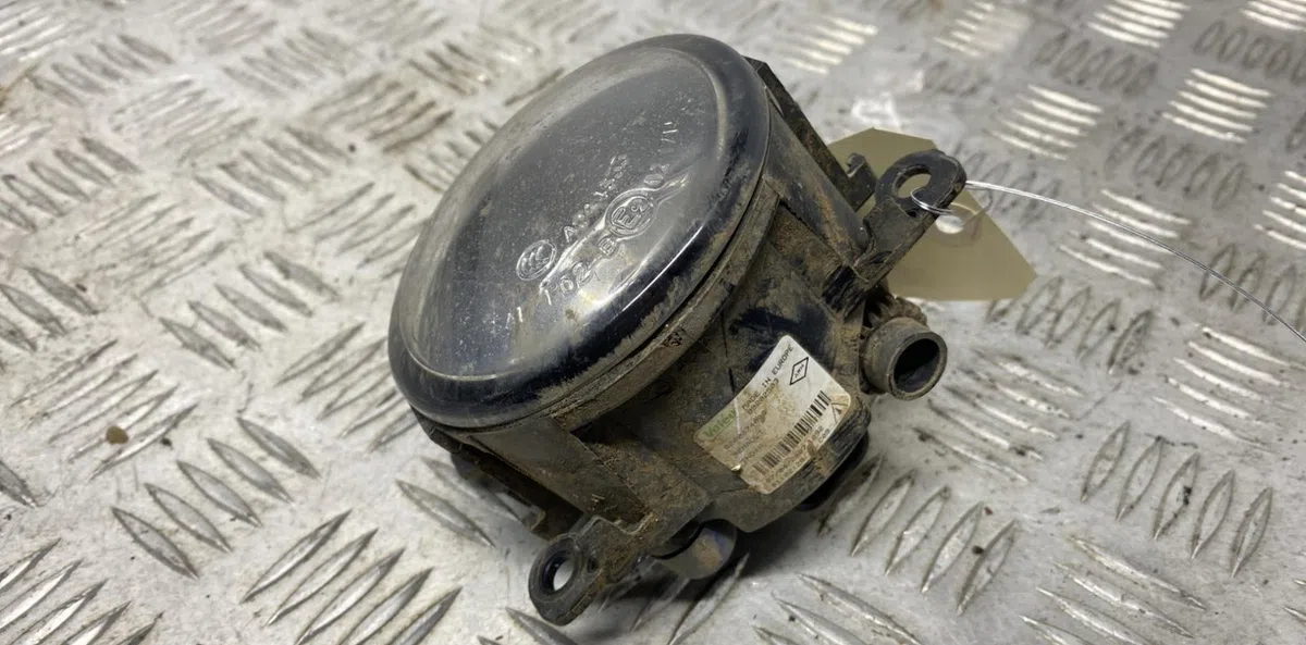 Phare antibrouillard avant gauche CITROEN C4 GRAND PICASSO 1 occasion
