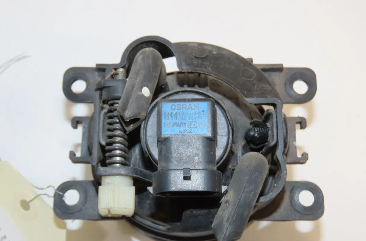 Phare antibrouillard avant gauche Citroen C4 GRAND PICASSO I (UA_) 1.6 hdi 110 (2010-2013) occasion