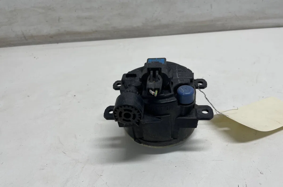 Phare antibrouillard avant gauche Citroen C4 II (NC_) 1.6 hdi 90 (2009) 5 portes occasion