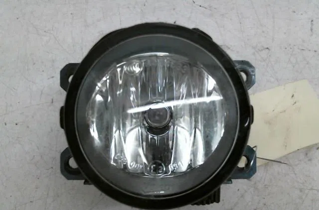 Phare antibrouillard avant gauche Citroen C4 PICASSO II 1.6 bluehdi 120 (2014) occasion