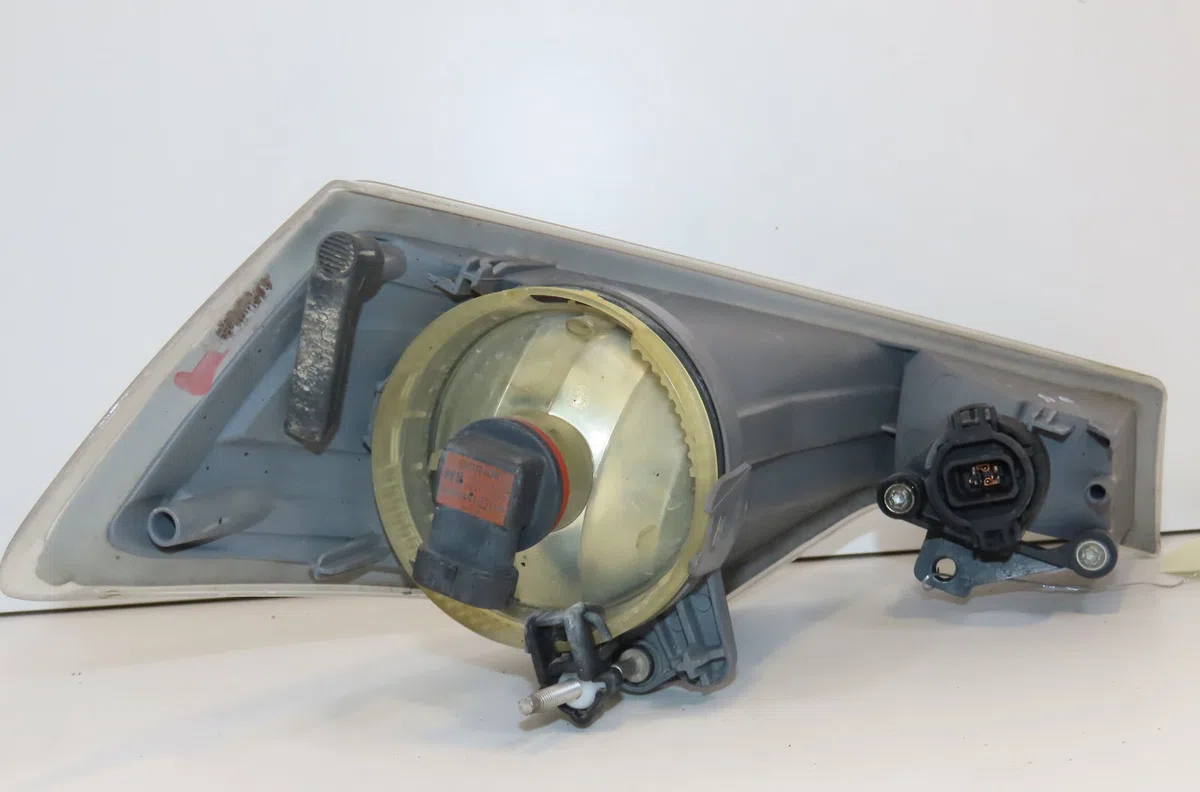 Phare antibrouillard avant gauche Citroen C5 III Break (RW_) 2.0 hdi 140 (2009) 5 portes occasion