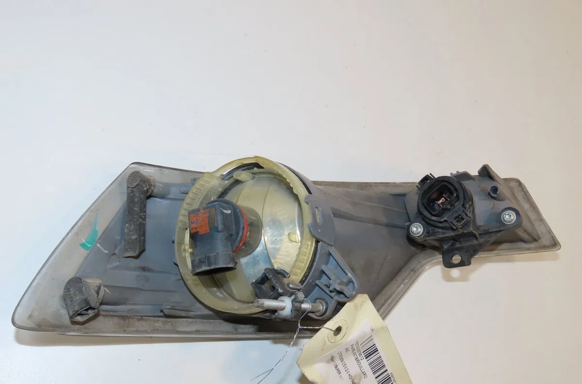 Phare antibrouillard avant gauche Citroen C5 III Break (RW_) 2.0 hdi 165 (2009) occasion