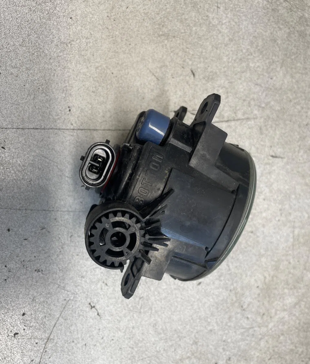 Phare antibrouillard avant gauche Citroen GRAND C4 SPACETOURER (3A_, 3E_) 1.5 bluehdi 130 (2018) occasion