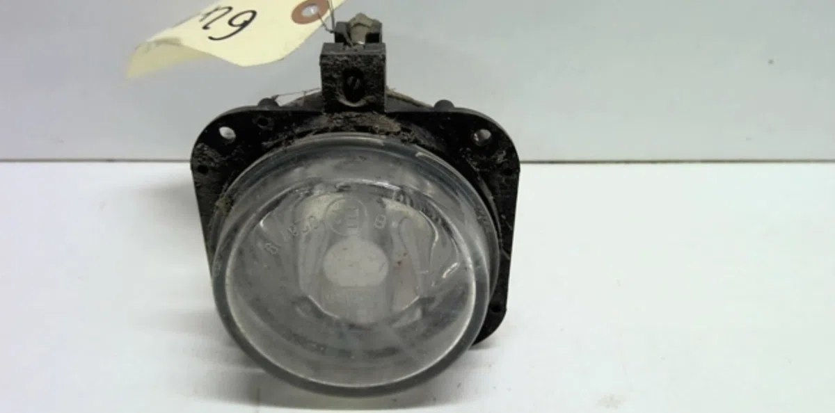 Phare antibrouillard avant gauche Citroen XSARA PICASSO (N68) 2.0 hdi (1999-2011) 5 portes occasion