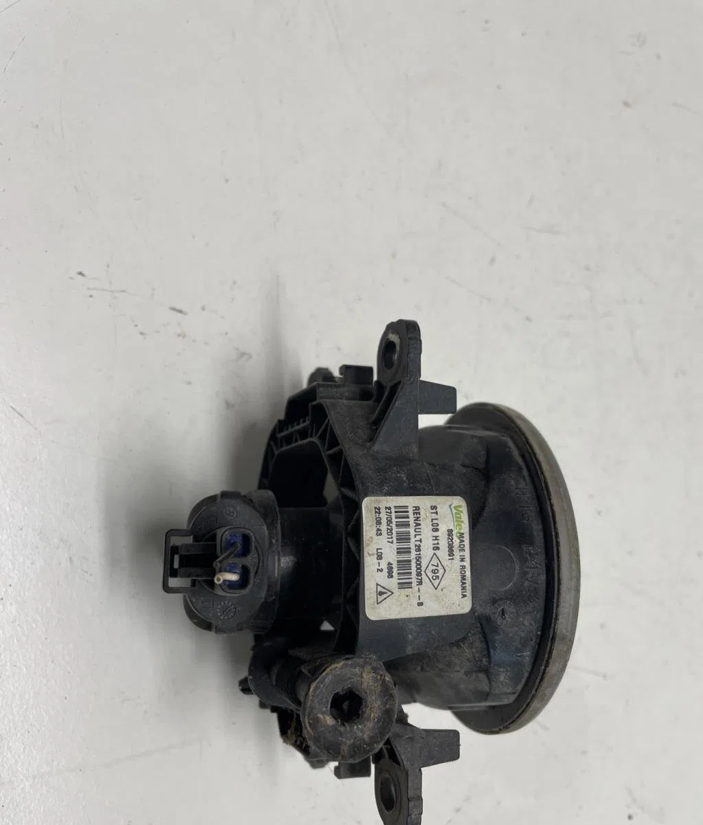 Phare antibrouillard avant gauche Dacia DUSTER (HS_) 1.2 tce 125 (2013-2018) occasion
