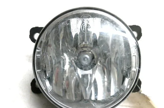 Phare antibrouillard avant gauche DACIA DUSTER occasion