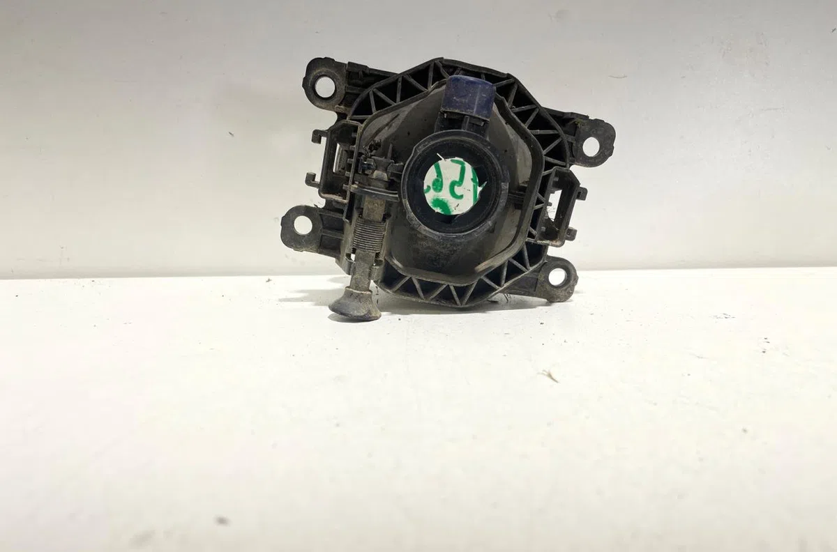 Phare antibrouillard avant gauche Dacia LOGAN MCV II Tce 90 (k8m1) (2013) occasion