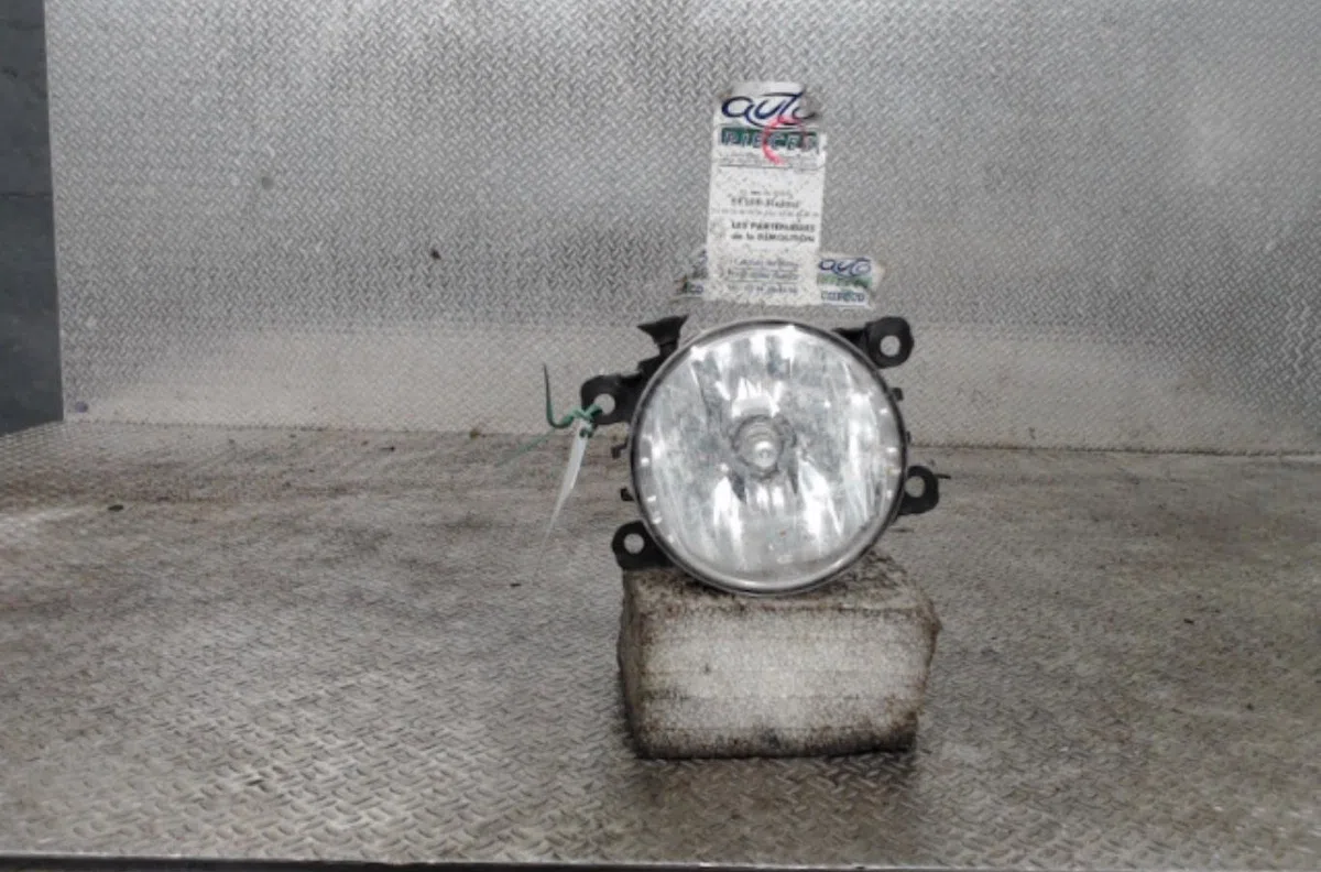 Phare antibrouillard avant gauche DACIA SANDERO 2  SANDERO 2 PHASE 1 occasion