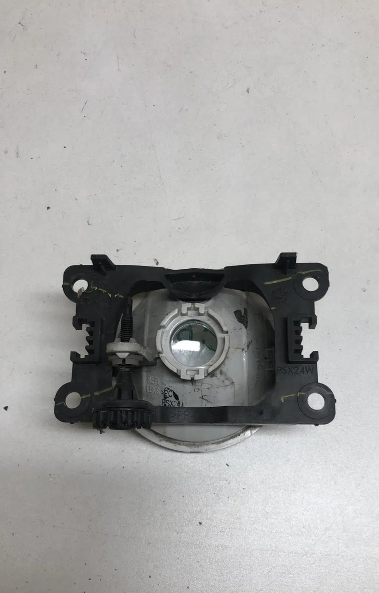 Phare antibrouillard avant gauche Ds DS 3 (SA_) 1.6 bluehdi 120 (2015-2019) occasion