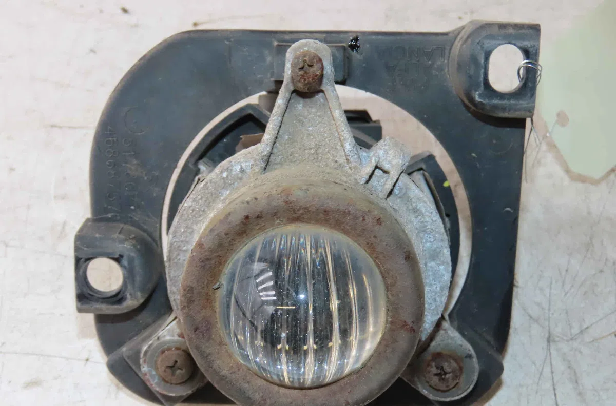 Phare antibrouillard avant gauche FIAT 500 II occasion