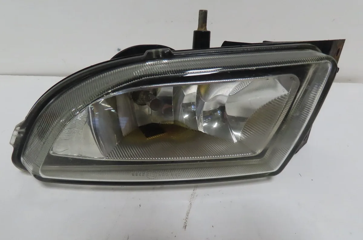 Phare antibrouillard avant gauche Fiat BRAVO II (198_) 1.4 (198axa1b) (2007-2014) occasion