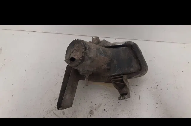 Phare antibrouillard avant gauche Fiat GRANDE PUNTO (199_) 1.3 d multijet (199.axd11, 199.axd1a, 199.axd1b,... (2005-201