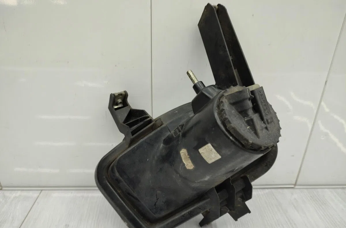 Phare antibrouillard avant gauche FIAT GRANDE PUNTO occasion