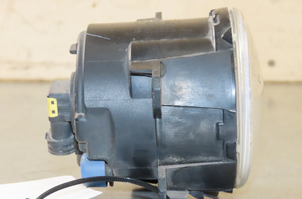 Phare antibrouillard avant gauche Ford ECOSPORT 1.5 tdci (2013) occasion