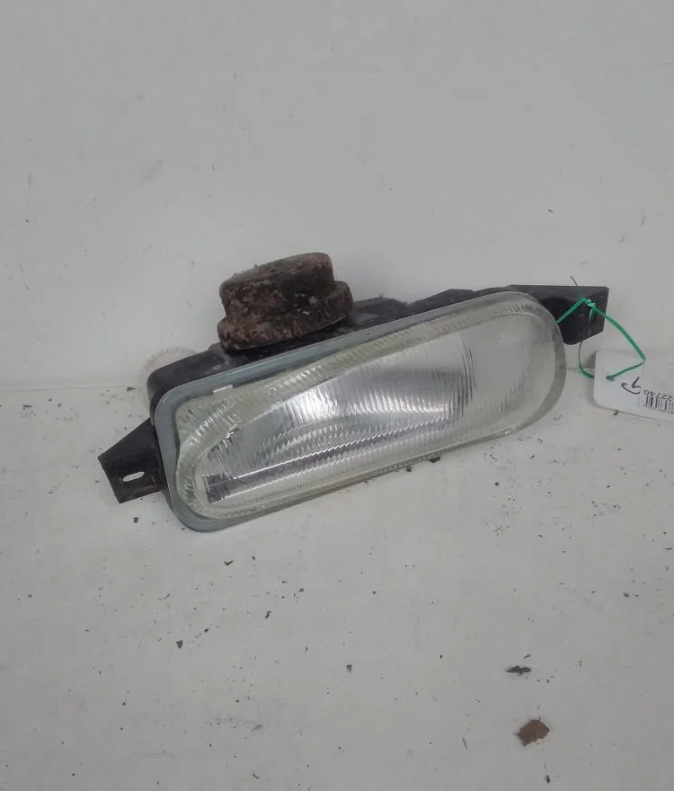 Phare antibrouillard avant gauche FORD ESCORT V 1997 occasion