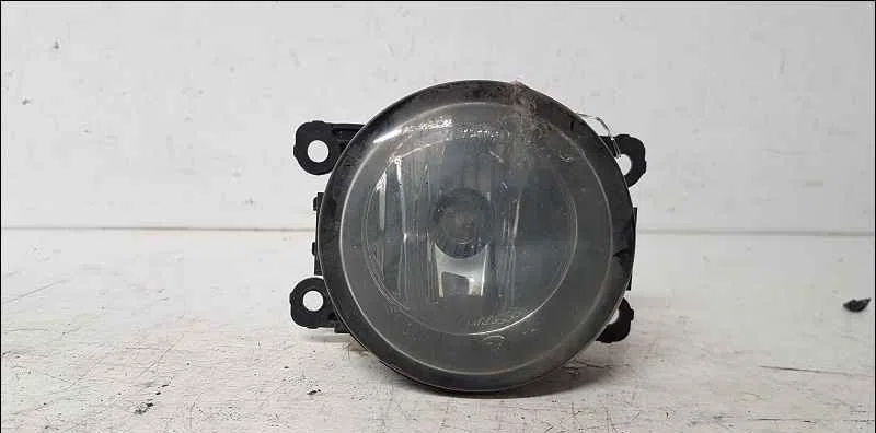Phare antibrouillard avant gauche FORD FIESTA V occasion