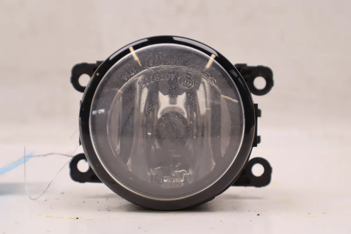 Phare antibrouillard avant gauche Ford FIESTA VI (CB1, CCN) 1.0 ecoboost (2013) occasion