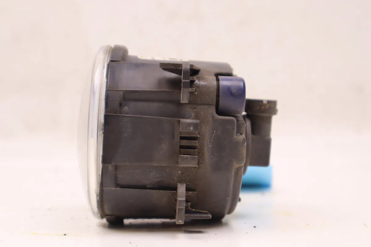 Phare antibrouillard avant gauche Ford FIESTA VI (CB1, CCN) 1.0 ecoboost (2013) occasion