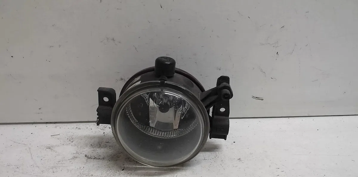 Phare antibrouillard avant gauche Ford FOCUS C-MAX (DM2) 1.8 (2004-2007) occasion