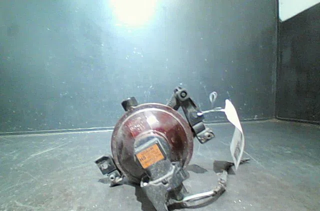 Phare antibrouillard avant gauche Ford FOCUS C-MAX (DM2) 1.8 tdci (2005-2007) 5 portes occasion