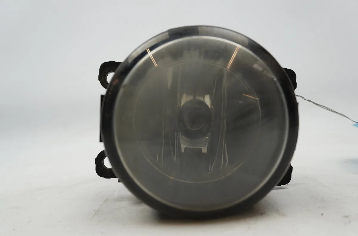 Phare antibrouillard avant gauche Ford FOCUS II (DA_, HCP, DP) 1.6 tdci (2004-2012) occasion