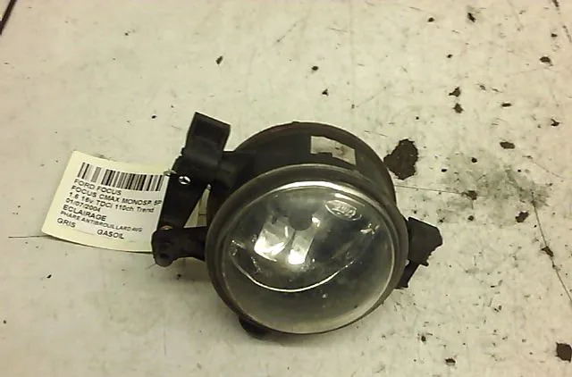 Phare antibrouillard avant gauche FORD FOCUS occasion