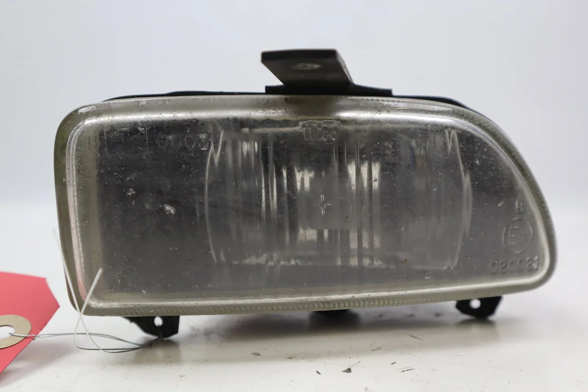 Phare antibrouillard avant gauche Ford MONDEO I (GBP) 1.8 td (1993-1996) occasion
