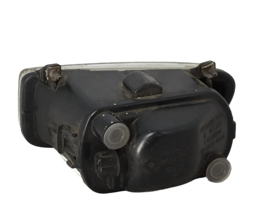 Phare antibrouillard avant gauche Ford MONDEO I (GBP) 1.8 td (1993-1996) occasion