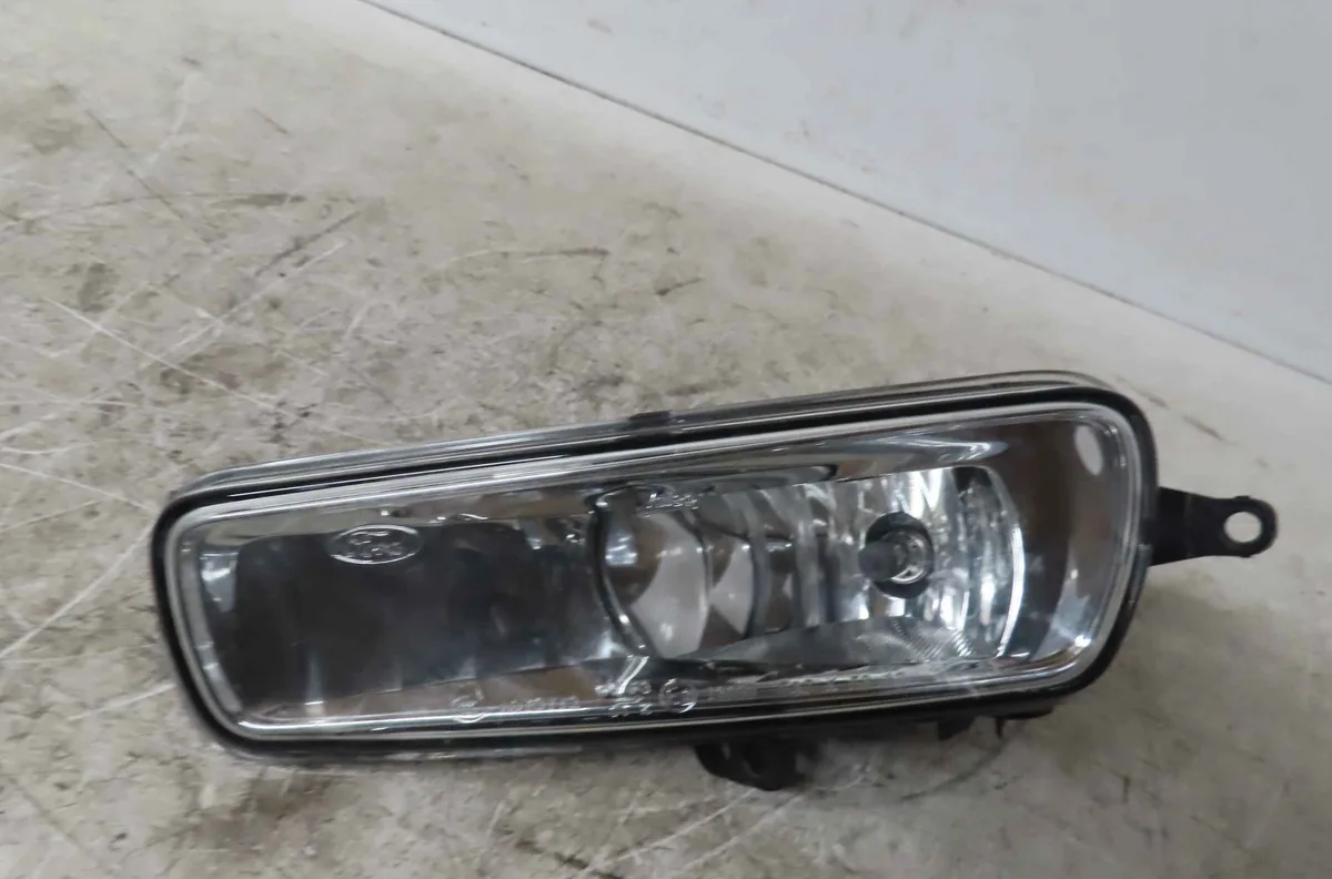 Phare antibrouillard avant gauche FORD TRANSIT CUSTOM occasion