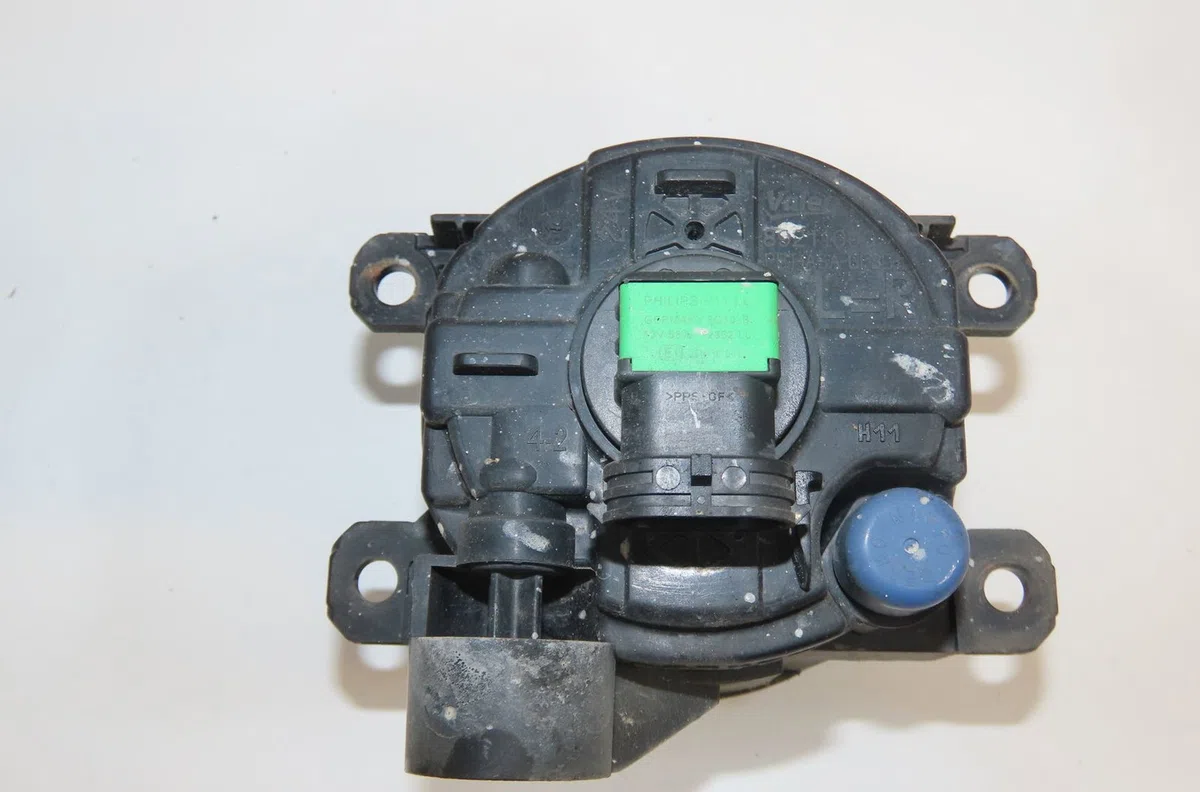 Phare antibrouillard avant gauche Honda CIVIC IX (FK) 1.6 i-dtec (fk3) (2013) occasion