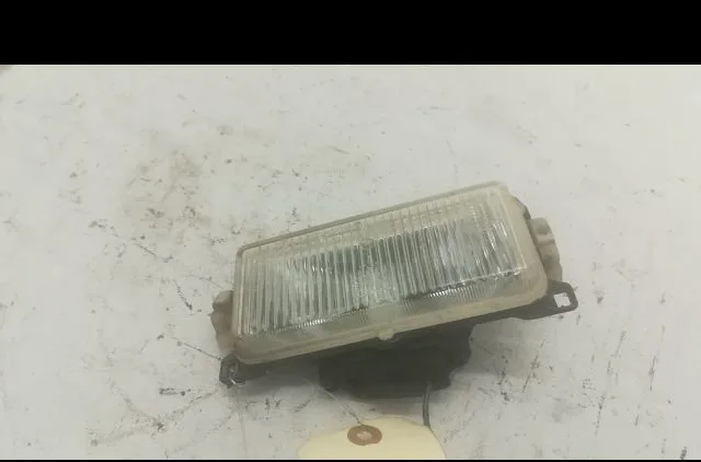 Phare antibrouillard avant gauche Honda CIVIC V Hatchback (EG) 1.5 i 16v (eg4) (1991-1995) occasion