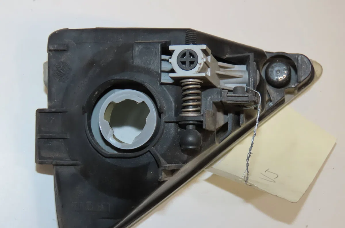 Phare antibrouillard avant gauche Honda CIVIC VIII Hatchback (FN, FK) 2.2 ctdi (fk3) (2005) 5 portes occasion