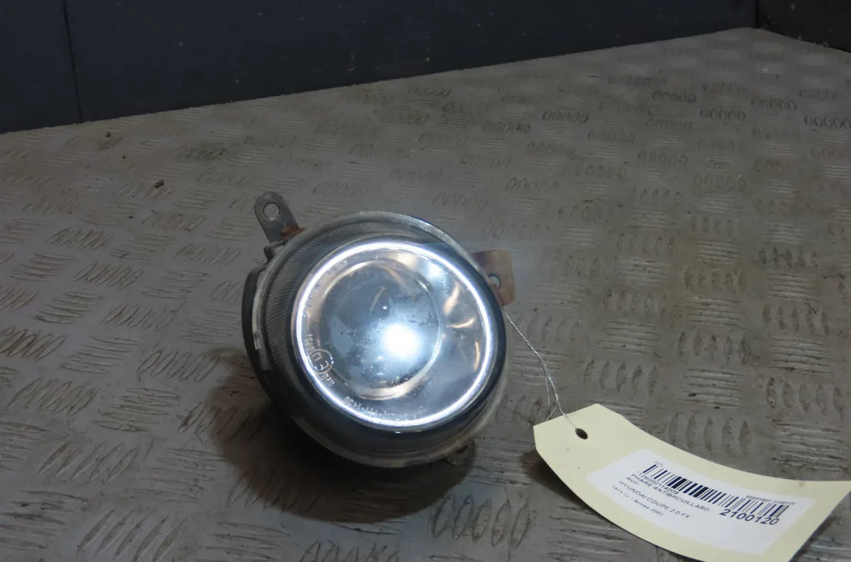 Phare antibrouillard avant gauche Hyundai COUPE II (GK) 2.0 (2002-2009) occasion