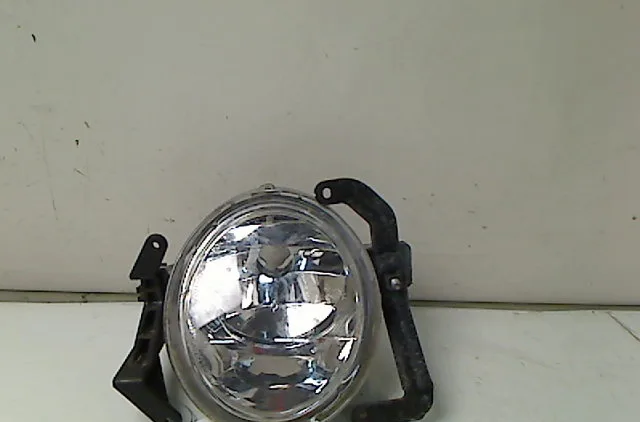 Phare antibrouillard avant gauche HYUNDAI I 10 II 2010 occasion