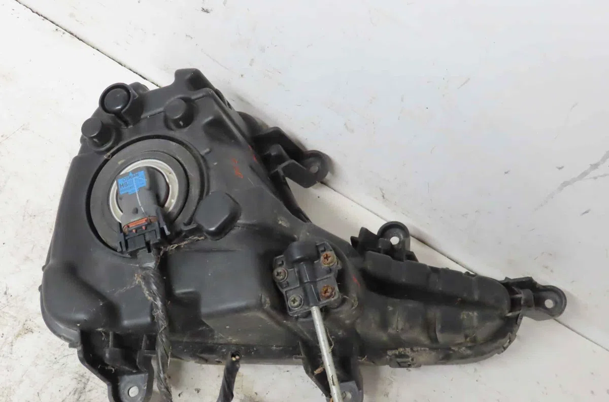 Phare antibrouillard avant gauche HYUNDAI I 20 II occasion