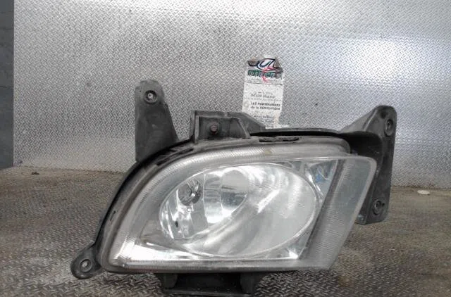 Phare antibrouillard avant gauche HYUNDAI I 30 1  I 30 1 PHASE 1 occasion