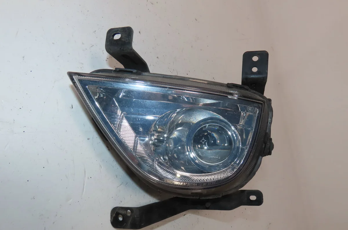Phare antibrouillard avant gauche Hyundai Ix55 3.0 v6 crdi 4wd (2011-2012) occasion