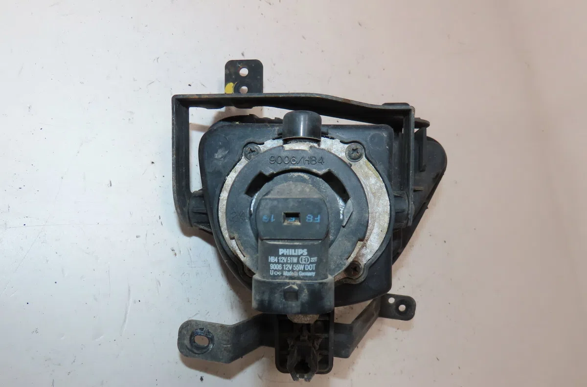 Phare antibrouillard avant gauche Hyundai Ix55 3.0 v6 crdi 4wd (2011-2012) occasion
