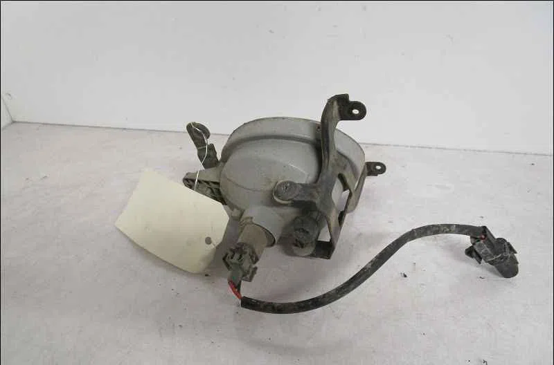 Phare antibrouillard avant gauche HYUNDAI MATRIX occasion