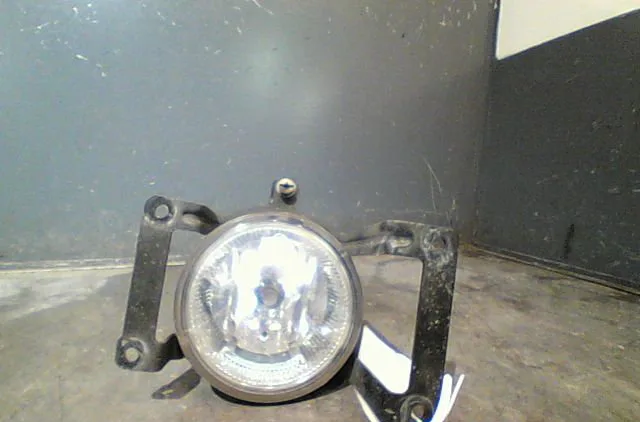 Phare antibrouillard avant gauche HYUNDAI TUCSON 2006 occasion
