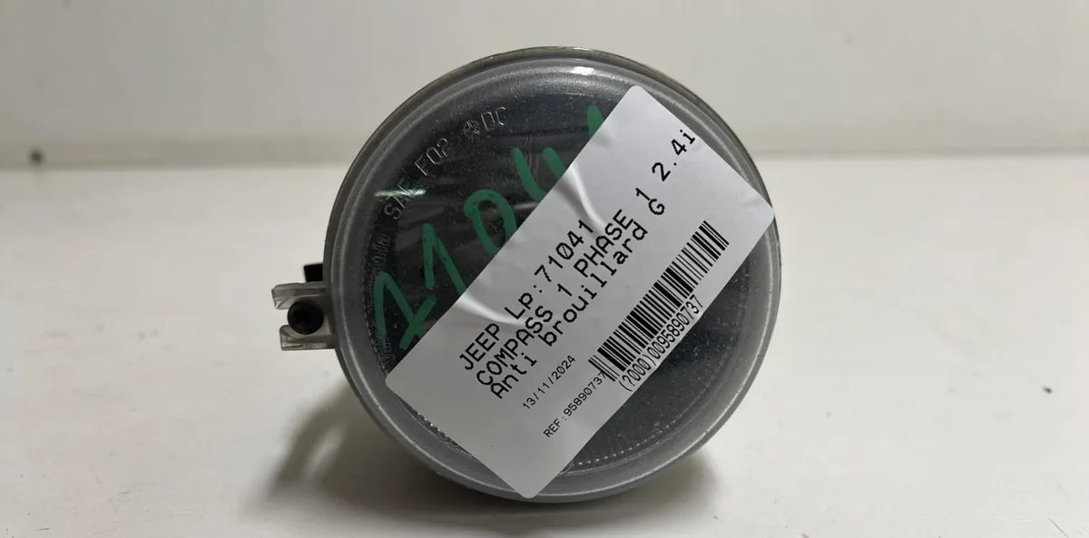 Phare antibrouillard avant gauche Jeep COMPASS (MK49) 2.4 4x4 (2006) occasion