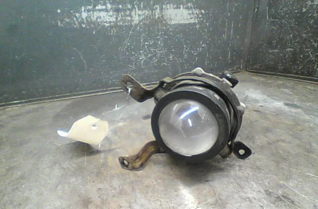 Phare antibrouillard avant gauche Kia CERATO I 3-5 portes (LD) 2.0 crdi (2004-2006) occasion
