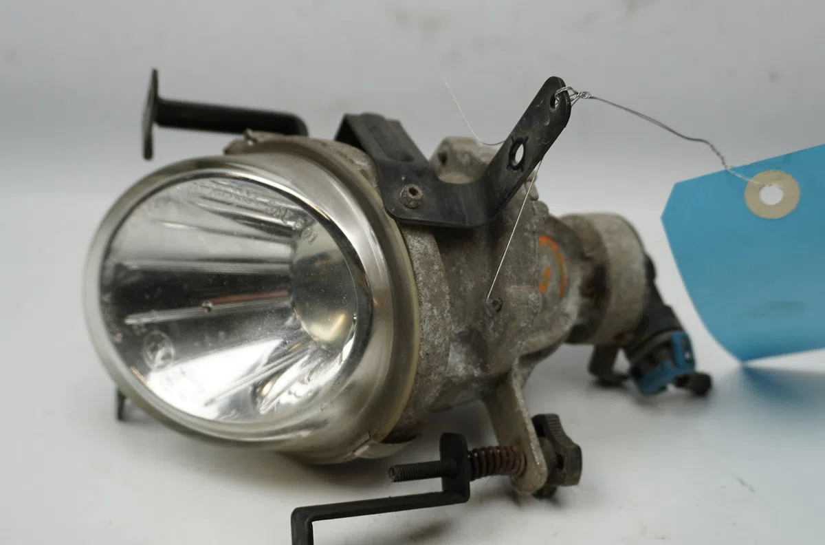 Phare antibrouillard avant gauche Kia MAGENTIS II (MG) 2.0 crdi (2006-2010) occasion