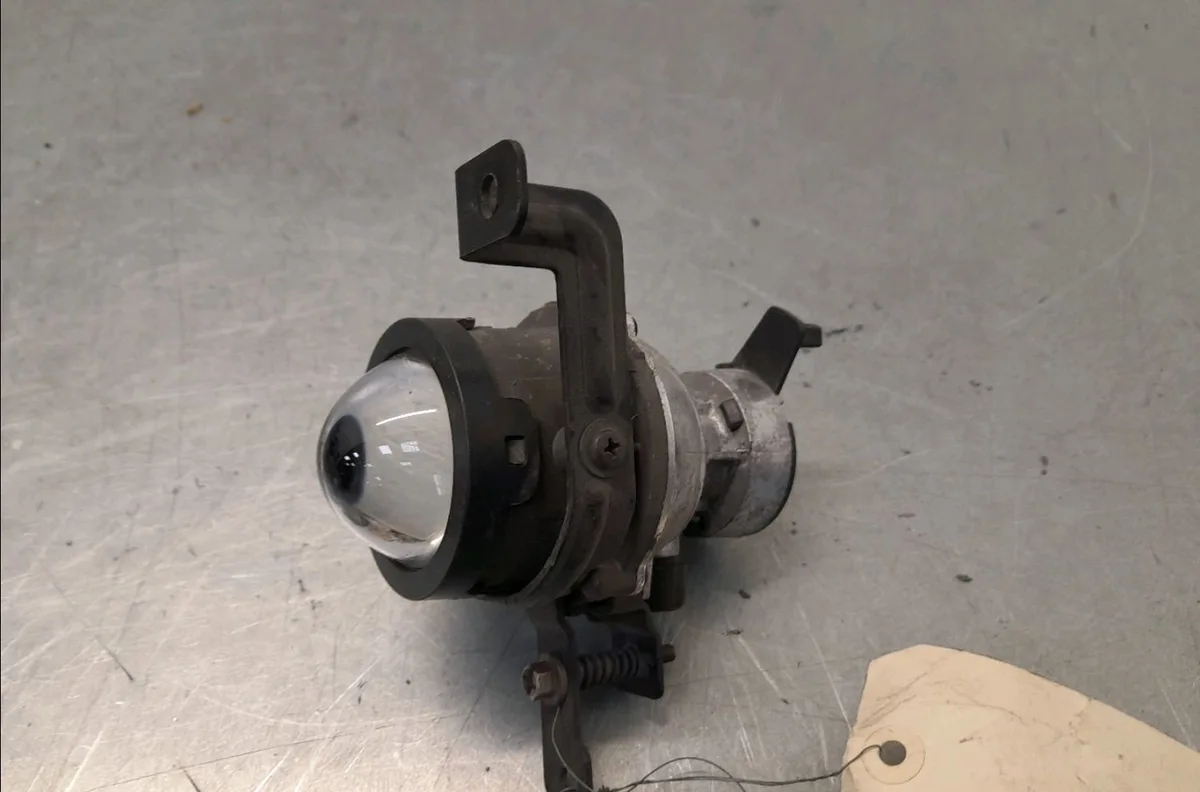 Phare antibrouillard avant gauche KIA RIO III 1.4 CRDI 90ch occasion