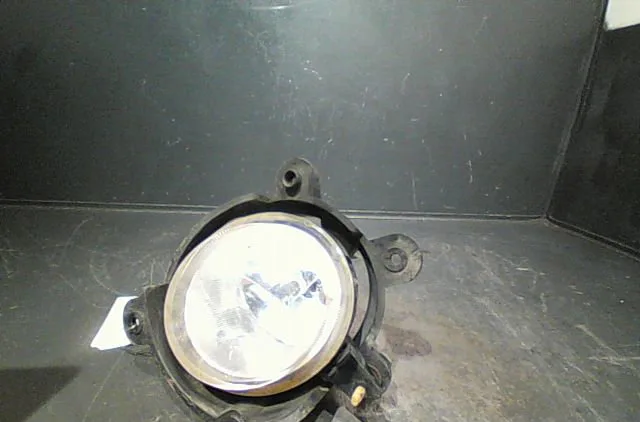 Phare antibrouillard avant gauche Kia SORENTO I (JC) 2.5 crdi (2006-2011) occasion