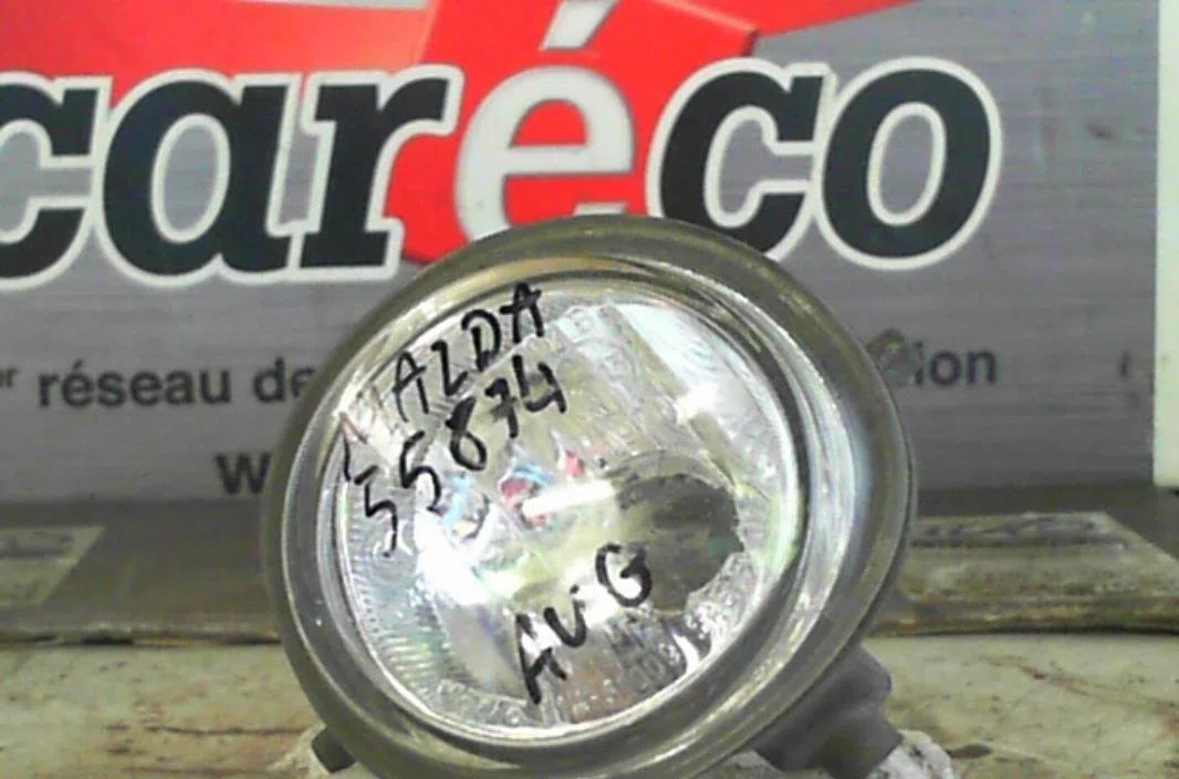 Phare antibrouillard avant gauche Mazda 5 (CR19) 2.0 cd (cr19) (2005-2010) occasion
