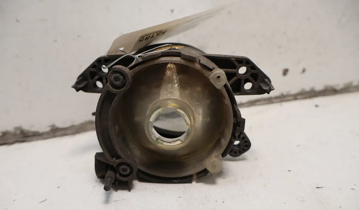 Phare antibrouillard avant gauche Mercedes-benz CLASSE B Sports Tourer (W245) B 180 cdi (245.207) (2005-2011) 5 portes o